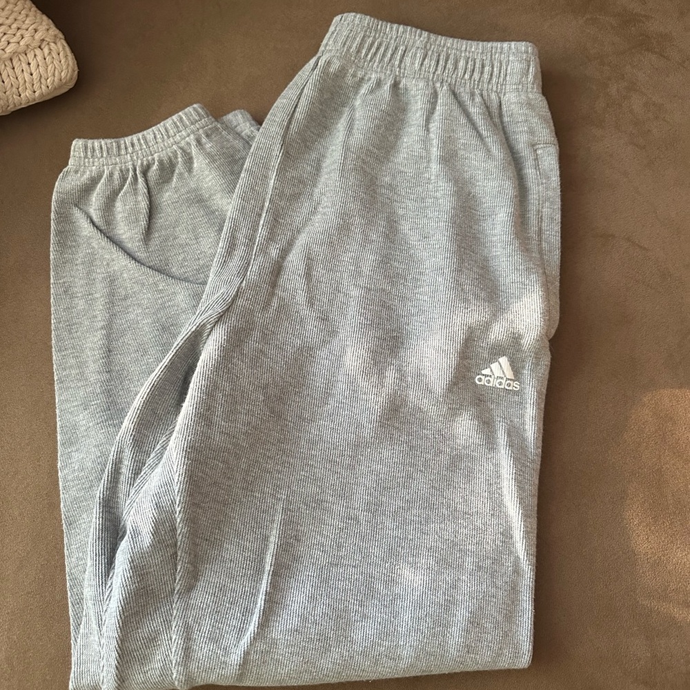 Adidas Women's Light Gray Joggers